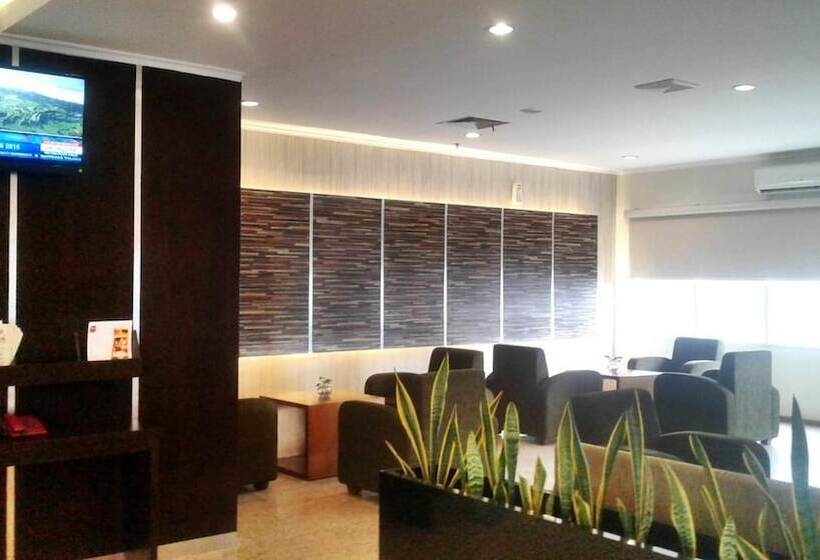 Her Hotel & Trade Centre Balikpapan