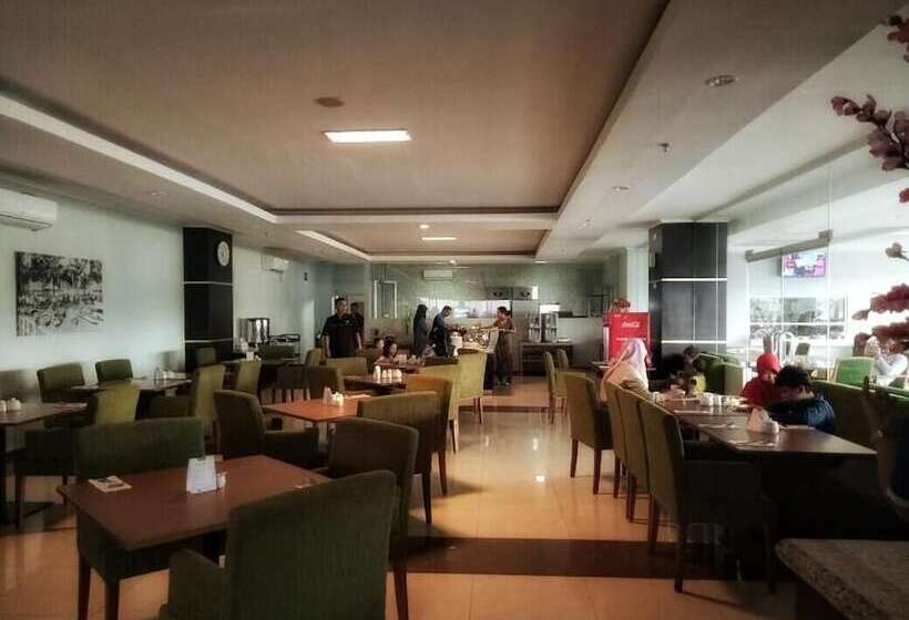 Her Hotel & Trade Centre Balikpapan