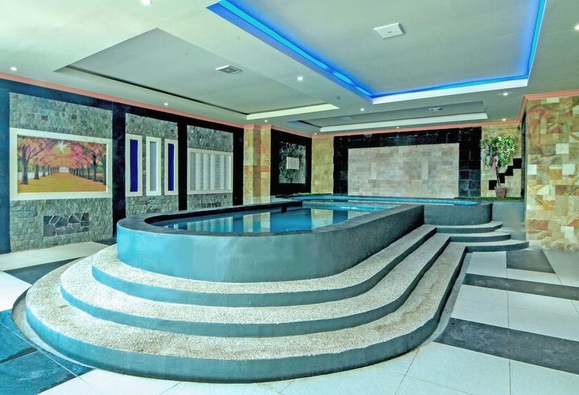 Her Hotel & Trade Centre Balikpapan