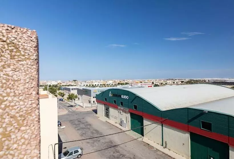 Hotelli Hostal La Costa