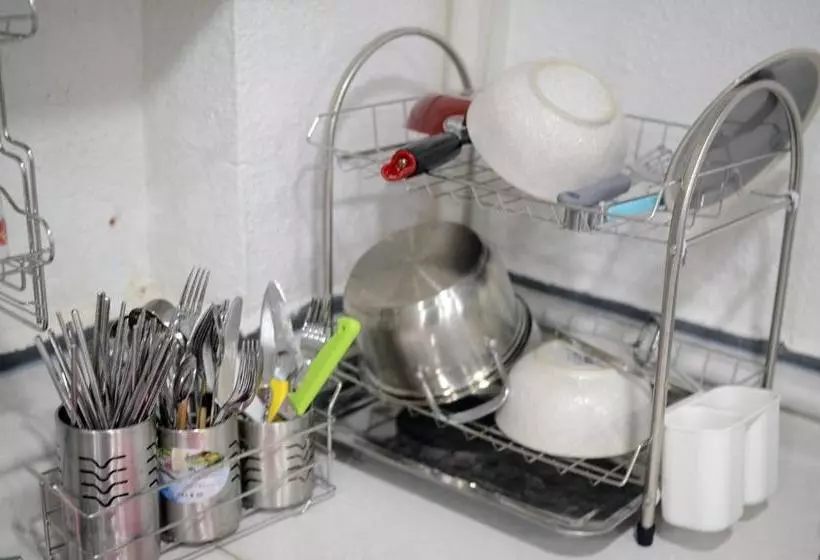 هتل Kimchee Busan Station Guesthouse  Hostel