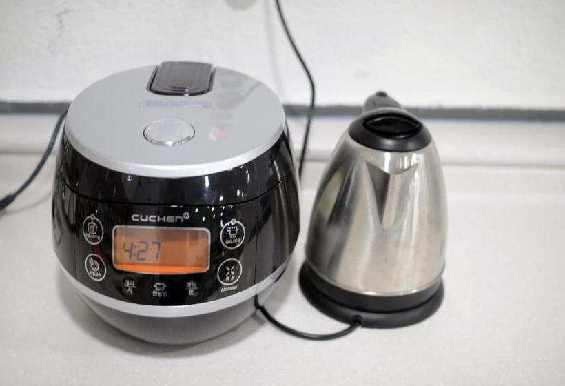 هتل Kimchee Busan Station Guesthouse  Hostel