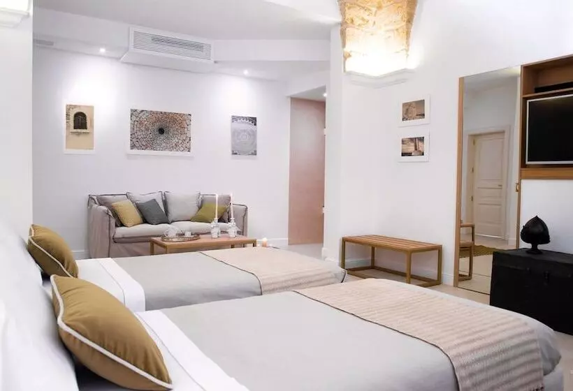 Hotelli La Dimora Delle Fate Luxury & Spa