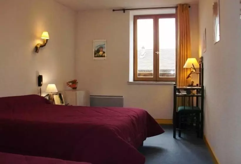 Hotelli Le Val D'amby