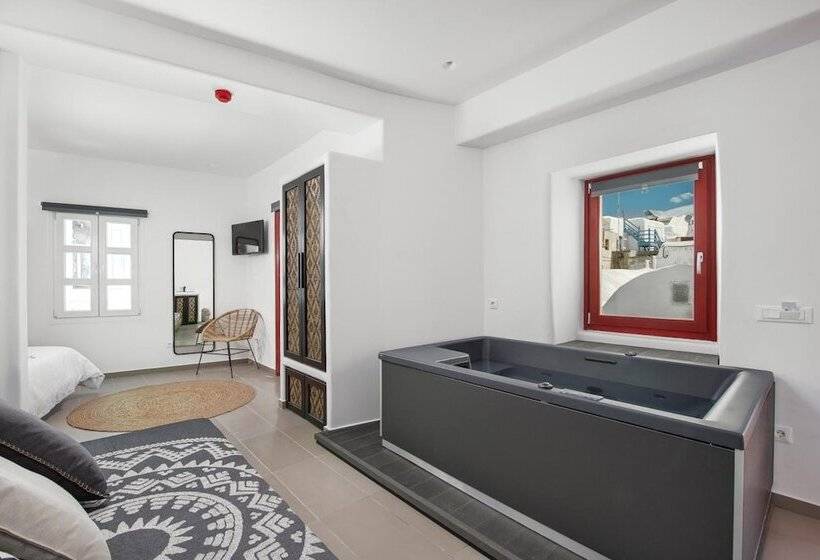 Отель Little Venice Villas