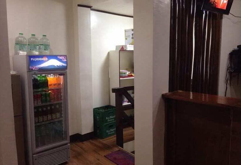 酒店 Lolo Bob's Bed And Breakfast