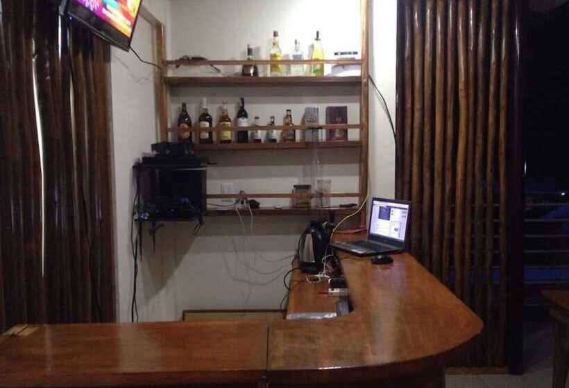 酒店 Lolo Bob's Bed And Breakfast