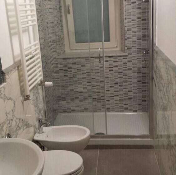 هتل Mantegna Rooms