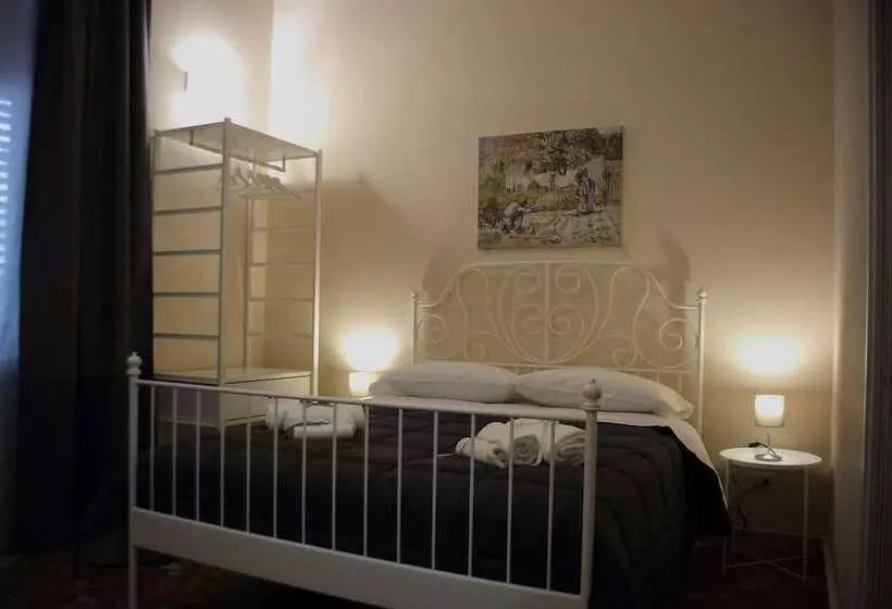 هتل Mantegna Rooms