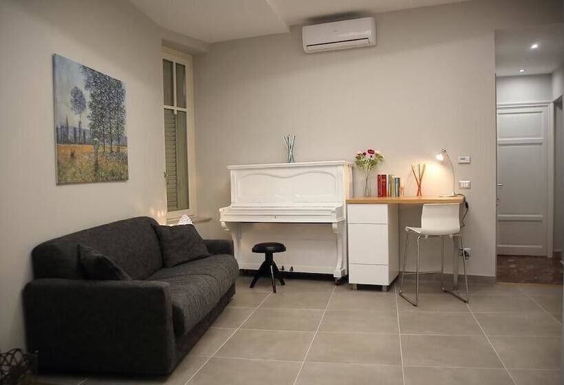 هتل Mantegna Rooms