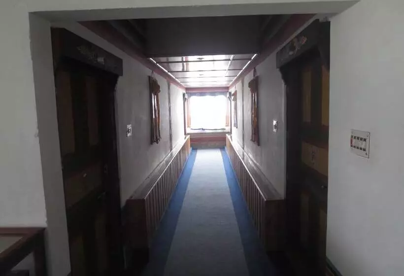 هتل Namsay Chholing Resort