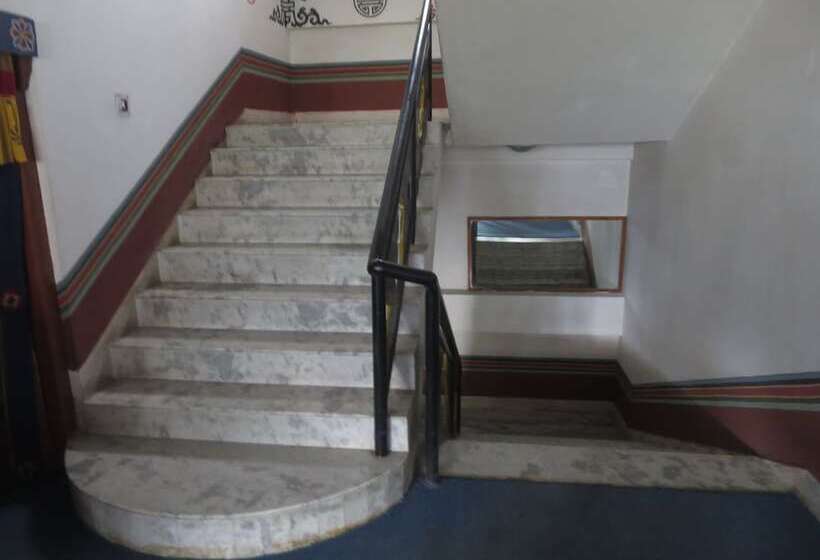 هتل Namsay Chholing Resort