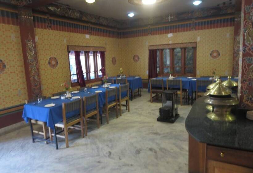 هتل Namsay Chholing Resort