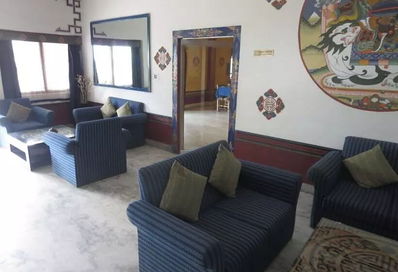 هتل Namsay Chholing Resort