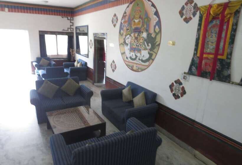 هتل Namsay Chholing Resort