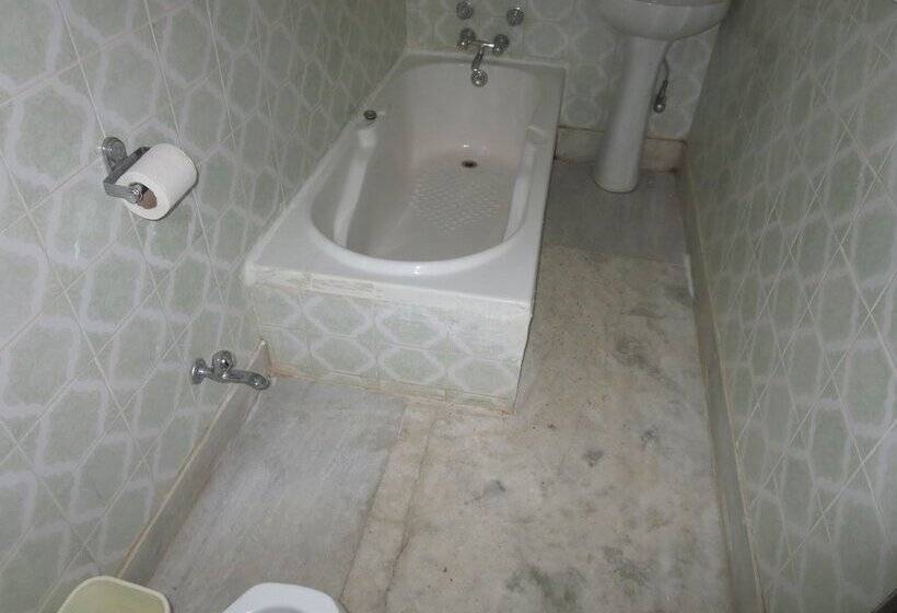 هتل Namsay Chholing Resort