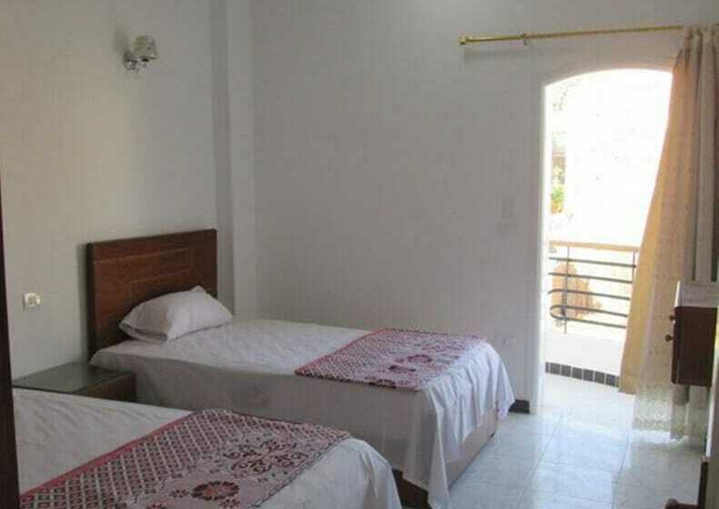 هتل Nile Paradise Apartments