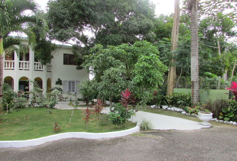 هتل Ocean Wave Villa, Negril