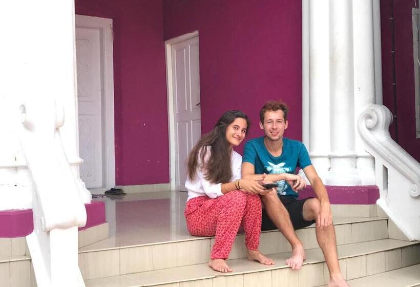 בית מלון כפרי Palm Rivera Kochi