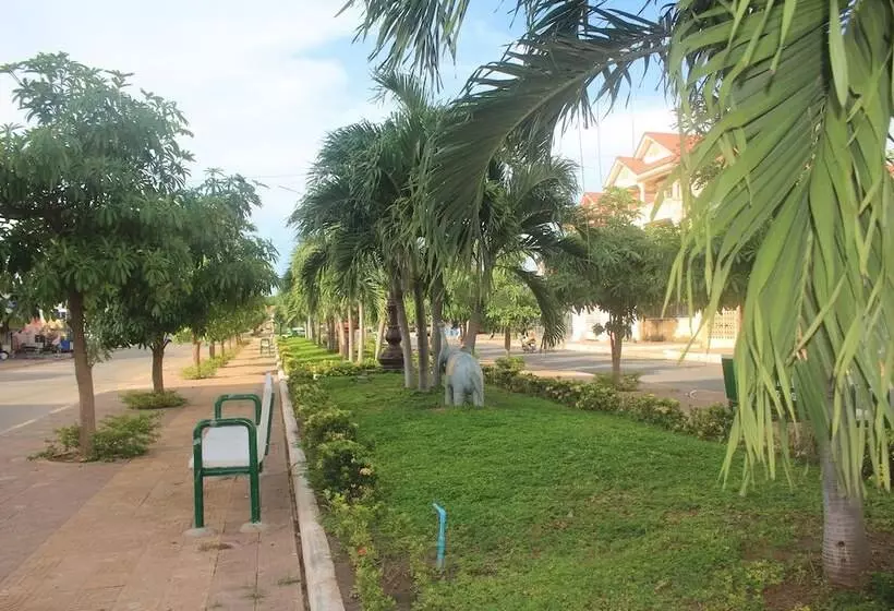 ホテル Phkar Chhouk Tep