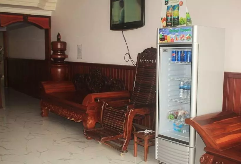 ホテル Phkar Chhouk Tep