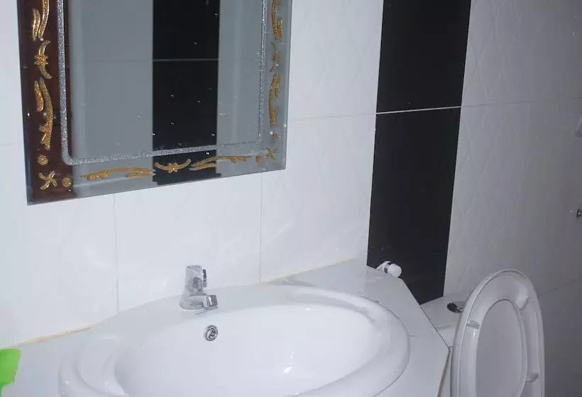 ホテル Phkar Chhouk Tep