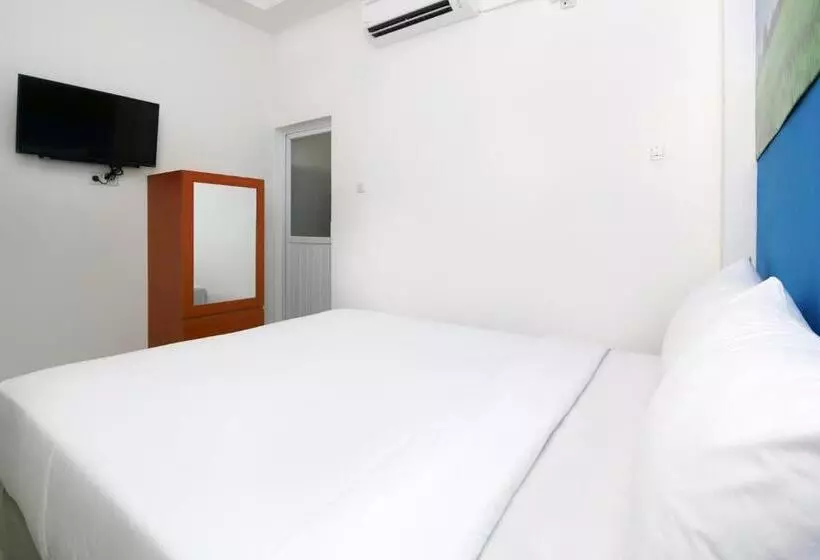ホテル Polamas Residence Padang