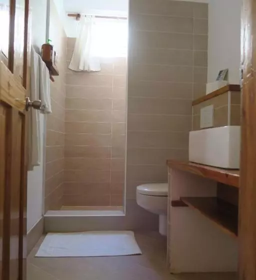 Hotelli Tepanee Beach Resort