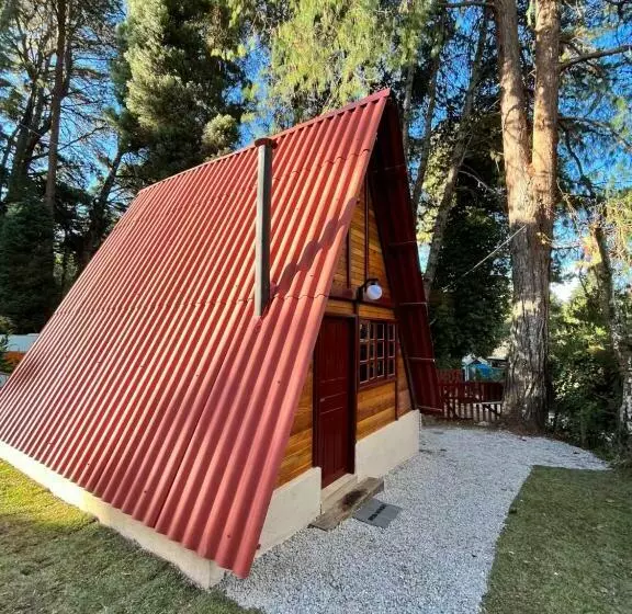 هتل Villa Vintage Campos Piscina E Opções De Suites Com Hidromassagem