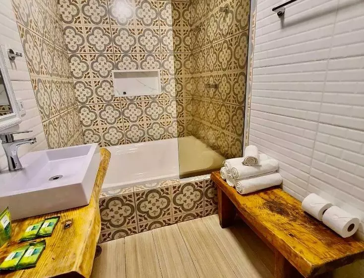 هتل Villa Vintage Campos Piscina E Opções De Suites Com Hidromassagem