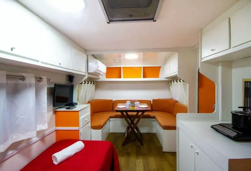 هتل Villa Vintage Campos Piscina E Opções De Suites Com Hidromassagem