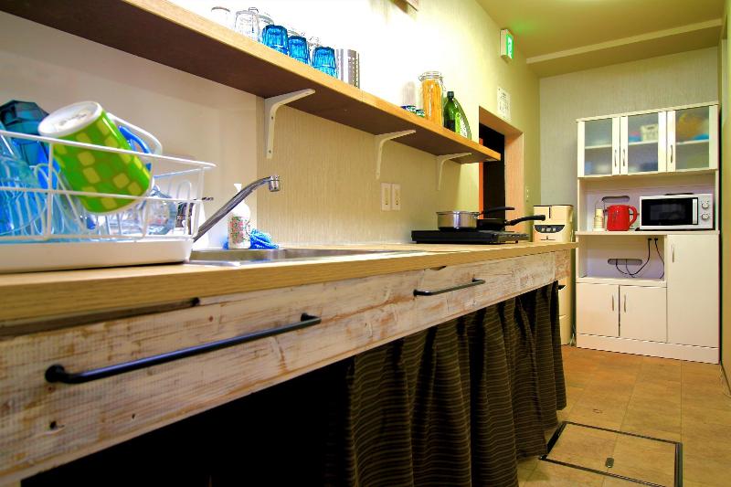 Отель Zenlabo Osaka  Hostel