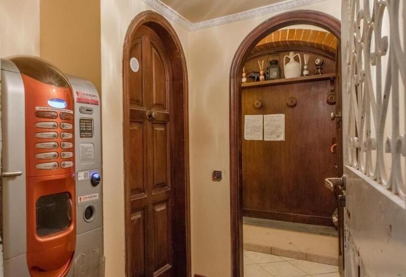 هتل Affittacamere Greenhause