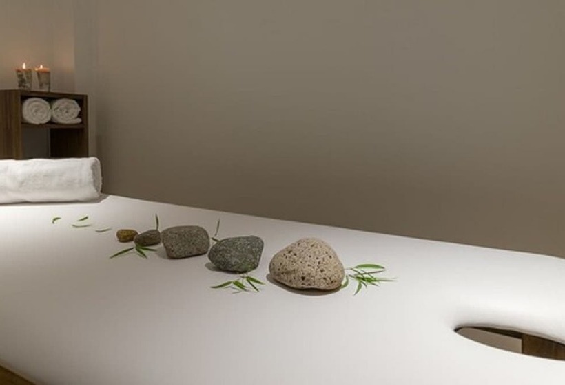 فندق Aguila Mora Suites & Spa