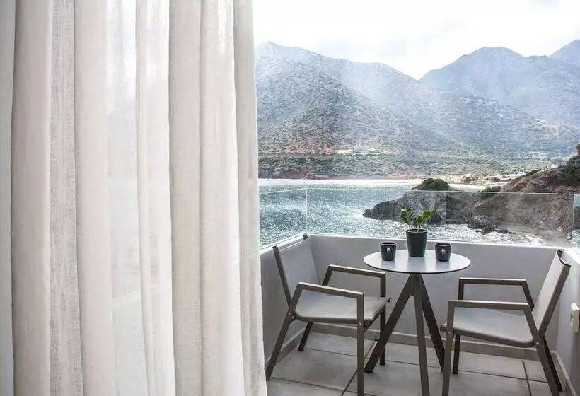 Hotelli Bali Diamond By Checkin Adults Only