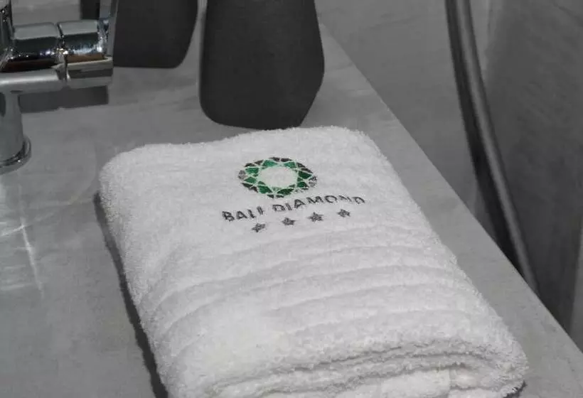 Hotelli Bali Diamond By Checkin Adults Only