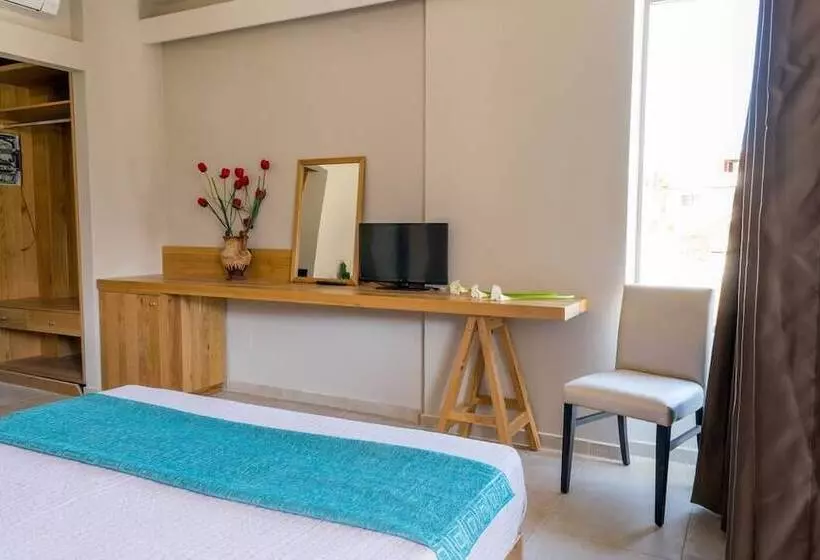 Hotelli Bali Diamond By Checkin Adults Only