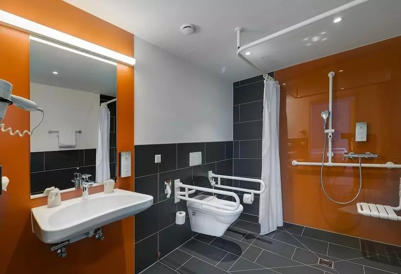 Hotelli Campanile Muenchen Sendling