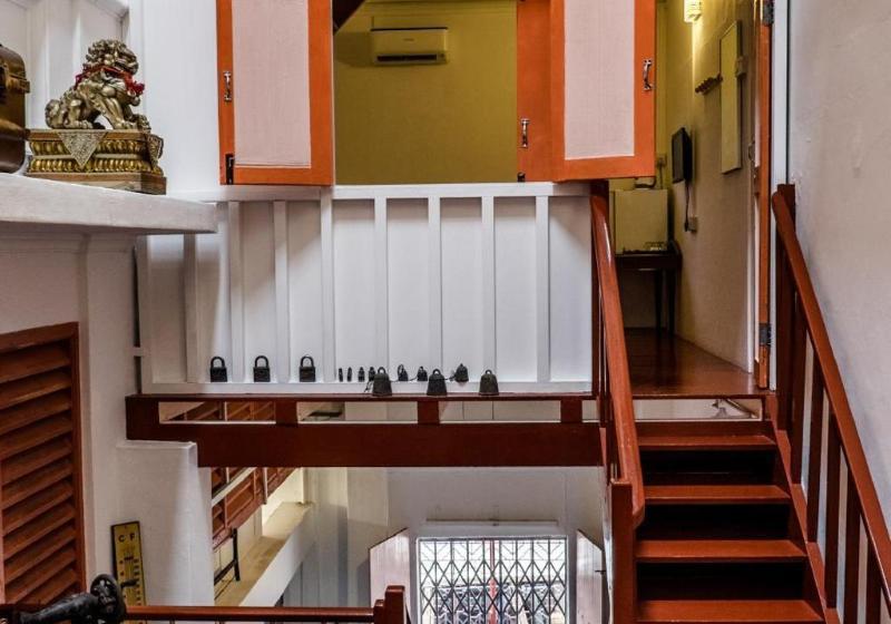 Hotel D´riverside Inn