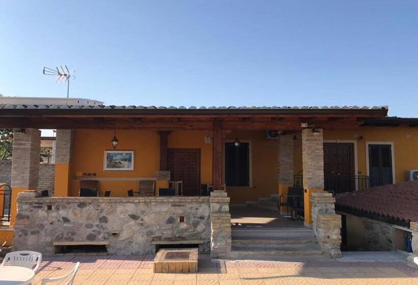 فندق Eleven Bed & Breakfast