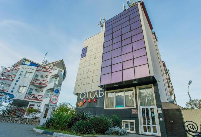 בית מלון כפרי Eurasia