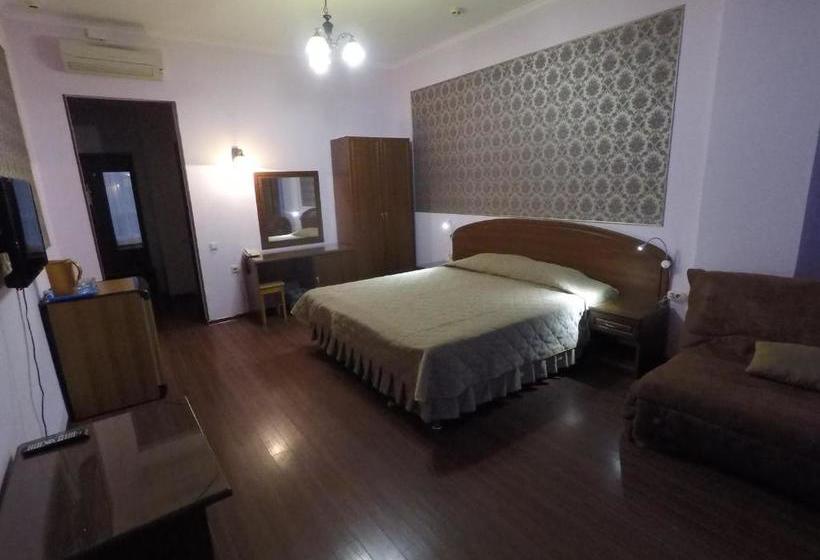 בית מלון כפרי Eurasia