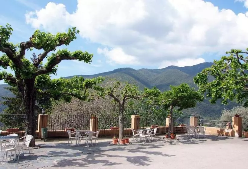 Hotelli Hostal Montserrat