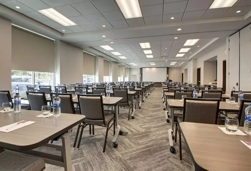 هتل Hyatt Place Milwaukee Downtown