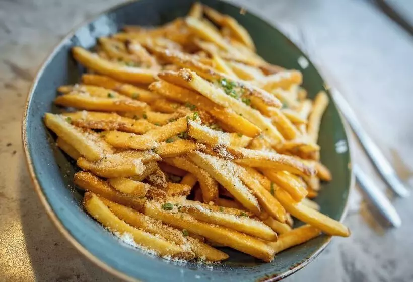 هتل Hyatt Place Milwaukee Downtown