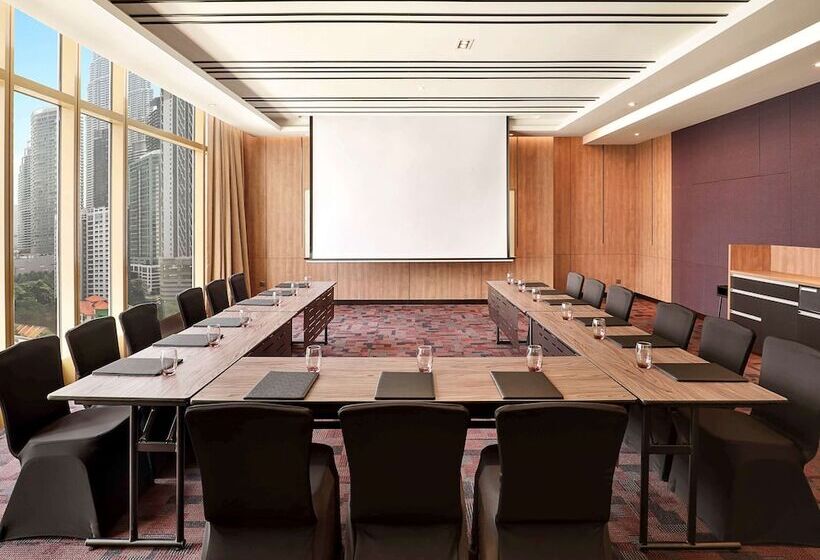 Hotel Ibis Kuala Lumpur City Centre