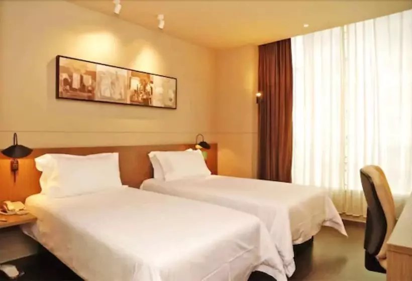 Hotelli Jinjiang Inn Shenzhen Huanggang Port