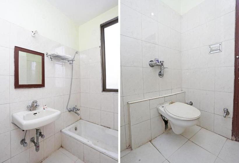 Отель Collection O 1088 Kamesh Hut