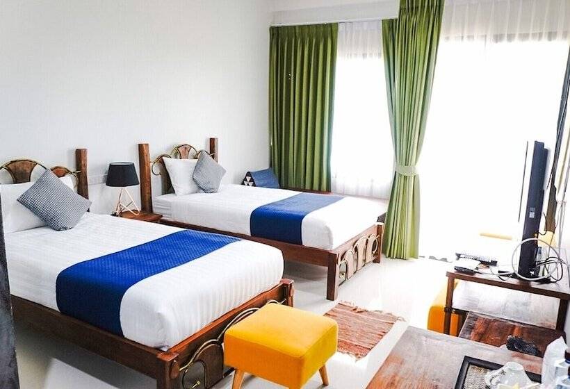 בית מלון כפרי Kornwat Garden Resort