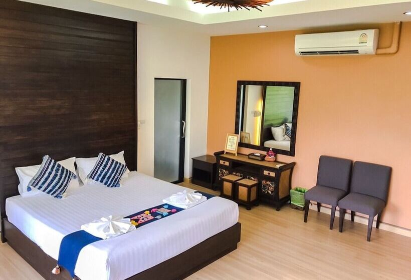 בית מלון כפרי Kornwat Garden Resort